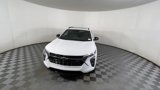 New 2025 Chevrolet Trax RS w/ Sunroof Package image 3