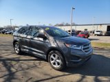Used 2017 Ford Edge SE image 3