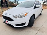 Used 2017 Ford Focus SE image 3