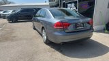Used 2015 Volkswagen Passat 1.8T SE image 3