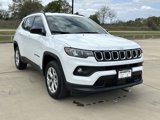 New 2025 Jeep Compass Latitude image 2