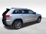 Used 2017 Jeep Grand Cherokee Limited w/ Luxury Group II image 6