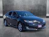 Used 2014 Toyota Camry SE image 3