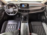 Used 2021 Nissan Rogue Platinum image 3