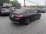 Used 2017 Honda Accord Touring image 3