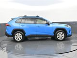 Used 2019 Toyota RAV4 LE image 2