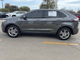 Used 2017 Ford Edge Titanium w/ Technology Package image 4