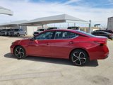 Used 2023 Nissan Altima 2.5 SR image 3