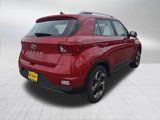 Certified 2022 Hyundai Venue SEL image 5