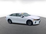 Used 2023 Kia K5 LXS image 2