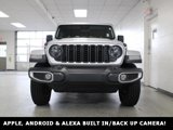 Used 2024 Jeep Gladiator Sport image 2