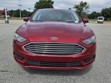 Used 2018 Ford Fusion SE w/ Fusion SE Technology Package image 2
