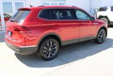 Certified 2022 Volkswagen Tiguan SE w/ Panoramic Sunroof Package image 6