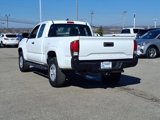 Used 2018 Toyota Tacoma SR image 4