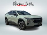 Used 2024 Chevrolet Trax RS w/ Driver Confidence Package image 2