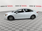 Used 2022 Toyota Corolla LE image 5
