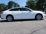 Used 2025 Chevrolet Malibu LT image 3