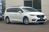Used 2022 Chrysler Pacifica Touring-L image 2