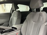 Used 2023 Hyundai Elantra SE image 5