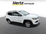 Used 2023 Jeep Compass Latitude image 2