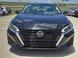 Used 2023 Nissan Altima 2.5 SV image 2