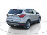 Used 2019 Ford Escape SE image 3