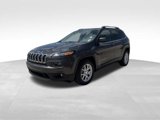 Used 2018 Jeep Cherokee Latitude Plus image 4