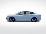 Used 2017 Honda Accord Touring image 2