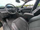 Used 2023 Jeep Grand Cherokee Altitude image 2