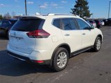 Used 2020 Nissan Rogue SV image 4