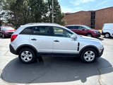 Used 2013 Chevrolet Captiva Sport LS image 2