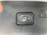 Used 2022 Ford Edge Titanium image 2