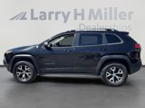 Used 2017 Jeep Cherokee Trailhawk w/ Cold Weather Group image 5