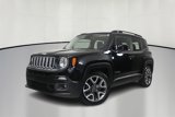 Used 2017 Jeep Renegade Latitude w/ Safety & Security Group image 3