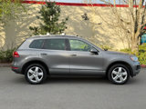 Used 2012 Volkswagen Touareg VR6 image 5