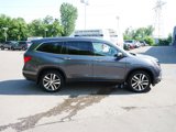 Used 2017 Honda Pilot Touring image 2