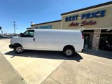 Used 2010 Chevrolet Express 2500 Extended image 2