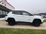 Used 2023 Jeep Compass Trailhawk image 6