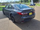 Used 2025 Toyota Camry SE image 6