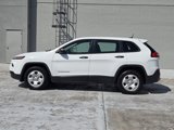 Used 2016 Jeep Cherokee Sport image 4
