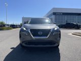 Used 2022 Nissan Rogue SV image 2