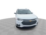 Used 2020 Chevrolet Traverse LT image 3