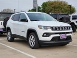 New 2025 Jeep Compass Latitude image 4