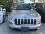 Used 2018 Jeep Cherokee Latitude w/ Altitude Package image 2