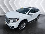 Used 2022 GMC Terrain SLT w/ Tech Package image 2