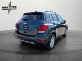 Used 2021 Chevrolet Trax LT w/ LT Convenience Package image 3