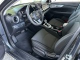 Used 2022 Kia Forte LXS image 2