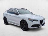 Used 2022 Alfa Romeo Stelvio Veloce image 3