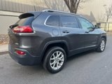 Used 2017 Jeep Cherokee Latitude image 5