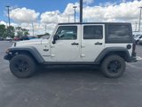 Used 2012 Jeep Wrangler Unlimited Rubicon image 4